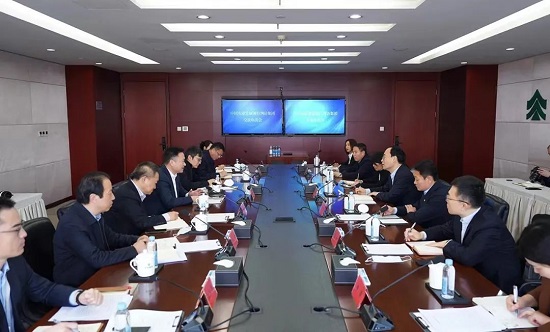 中国农业发展银行总行营业部总经理田丰一行到中林集团座谈交流