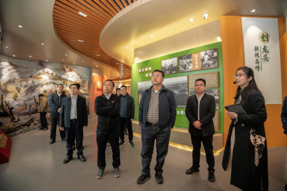 0e777703c386edeb666e12ae62dc8ffe.png 0e777703c386edeb666e12ae62dc8ffe.png